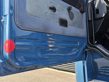 R 112M 4x2 / UNIQUE / TOPCONDITION